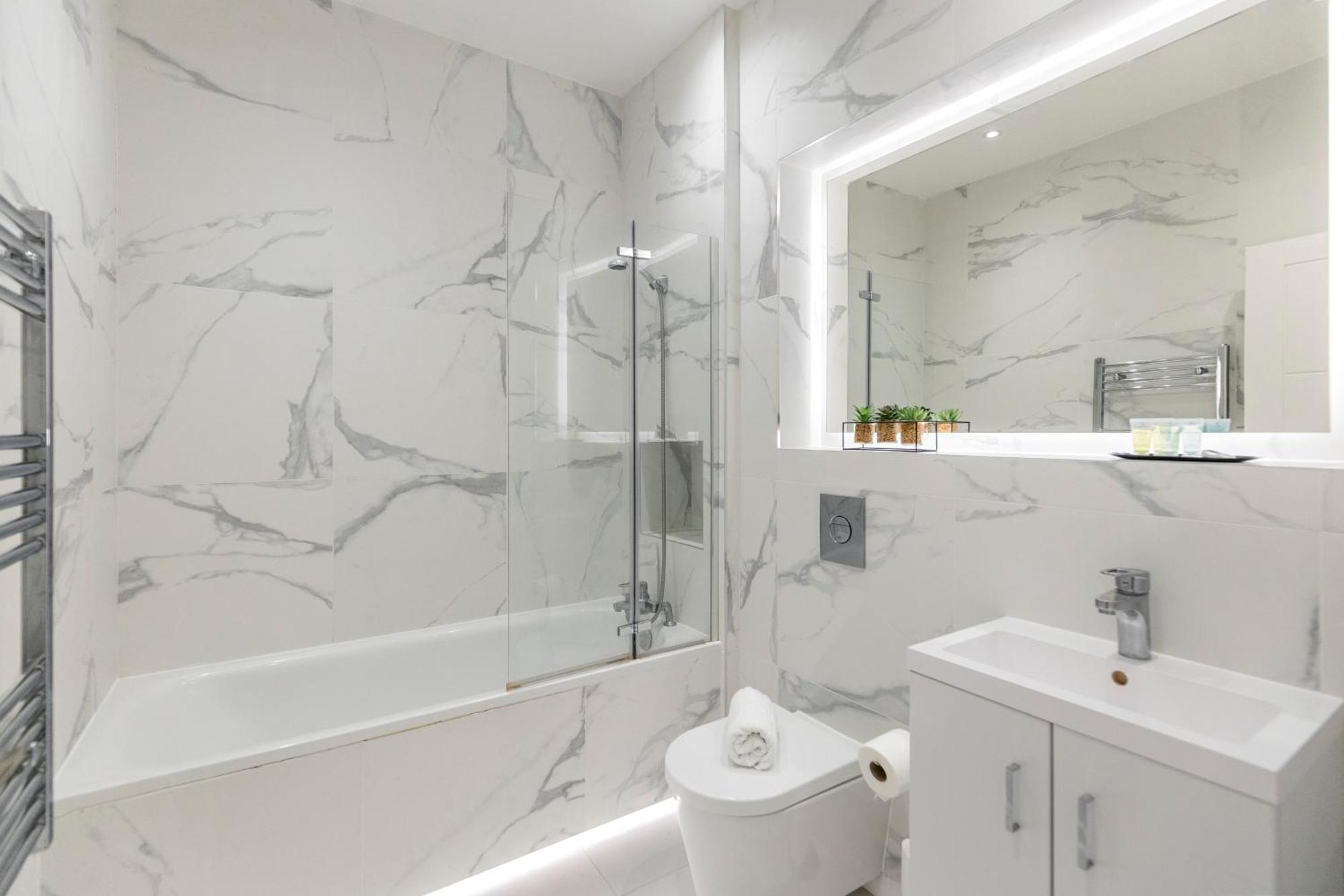 Spacious Luxury Apartment King Bed - Central Location London Kültér fotó